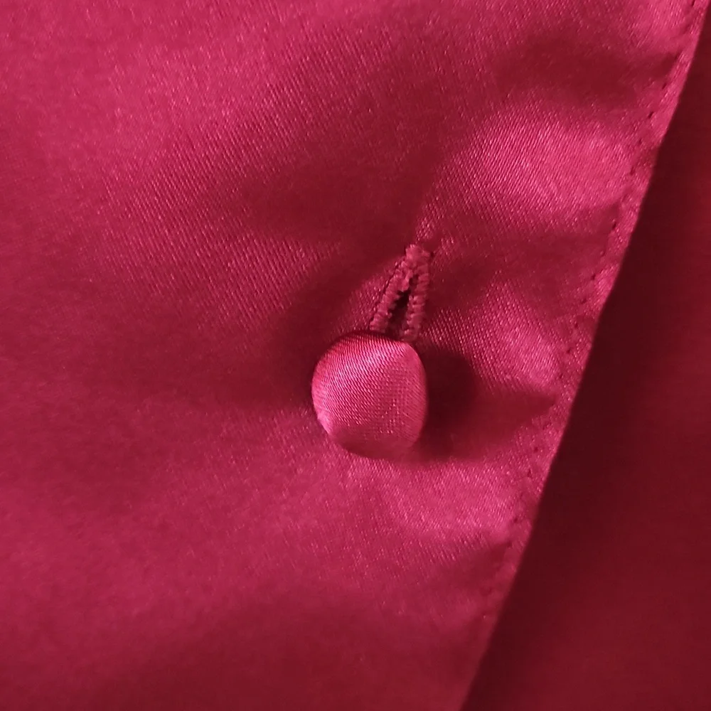 Morgan Taylor Intimates Cherry Red Satin Button Up Lounge Top Pajama Size Medium